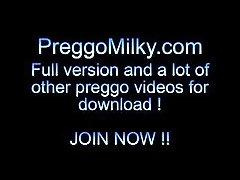 Lactation MILF Squirting Breastmilk In A Bowl